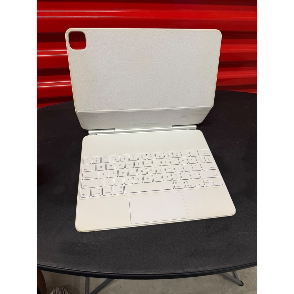 Apple Magic Keyboard iPad Pro 12.9 White A2480 MJQL3LL/A 3rd 4th 5th 6th Gen - Picture 4 of 12